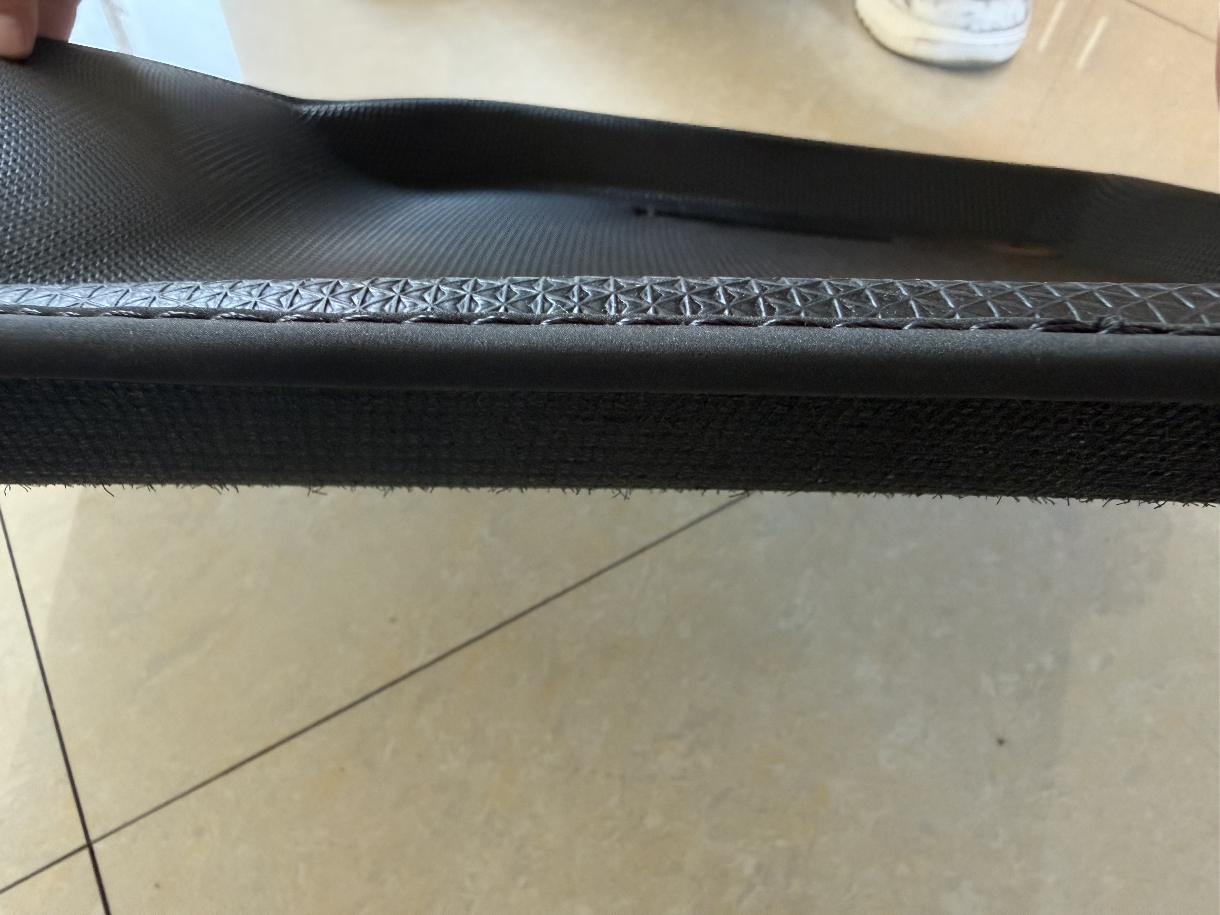 3D-integrierte TPE-Auto-Fußmatte – maßgeschneidert, passt sich perfekt der Karosserie des Autos an