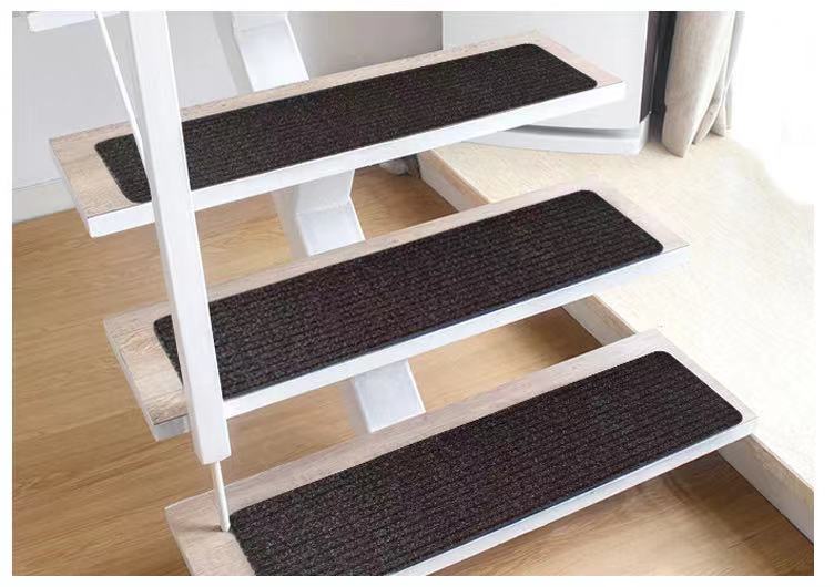 Geprägte Nicht-Slip-Treppenstufen Teppich selbststick gestreifte gedruckte Treppe