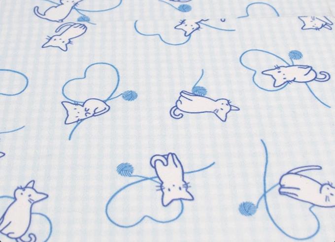 Mit Kristallsamt bedruckte Kinder- und Haustierunterlagen