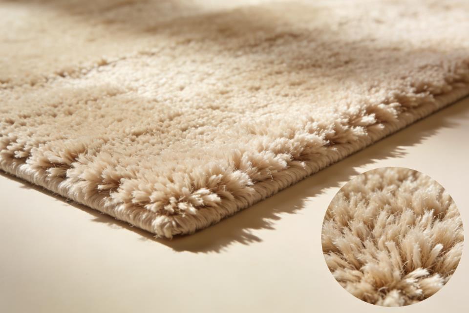 Schneiden von Samt.jpg