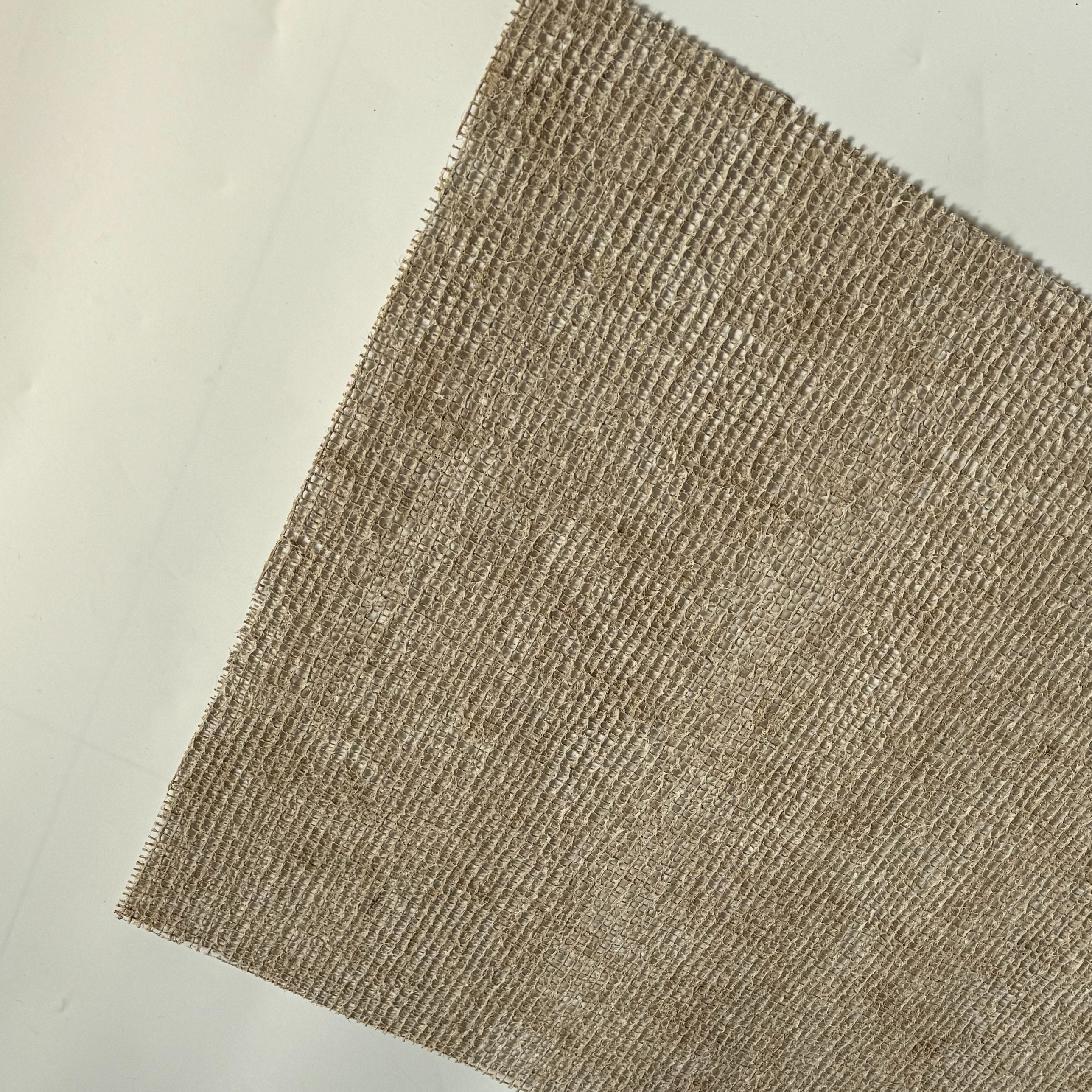 Hersteller hochwertiger natürlicher Jute-Teppichunterlagen | Großhandel mit umweltfreundlichen Anti-Rutsch-Teppichmatten
