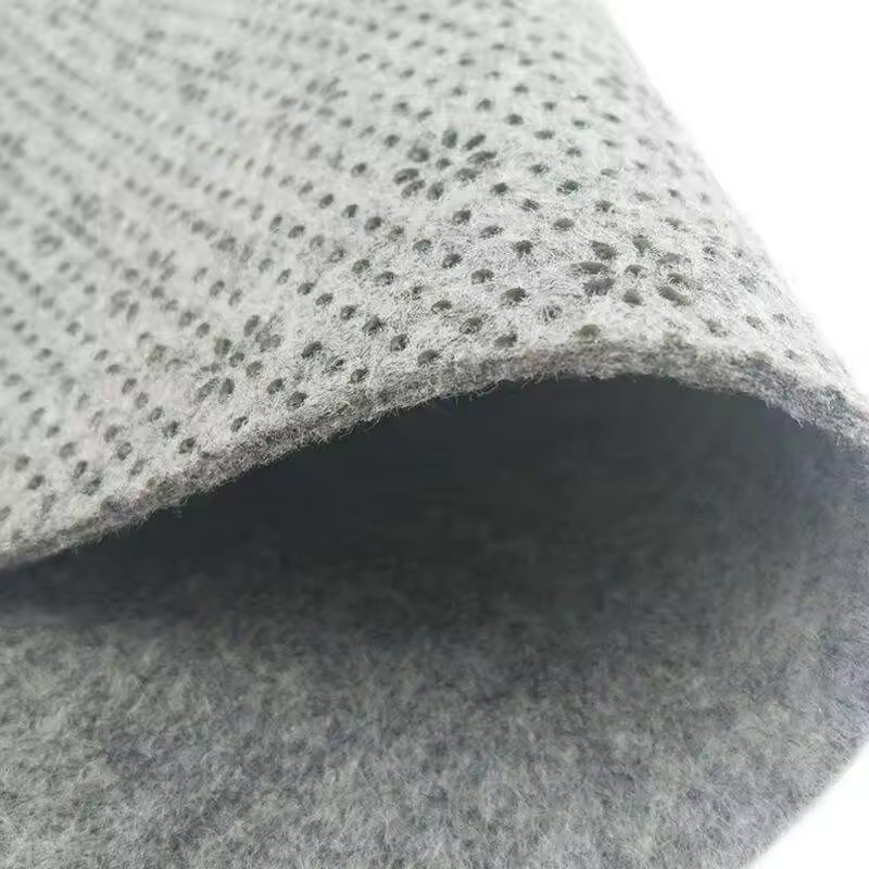 Punkt Plastikwolle Filzkissen (1)