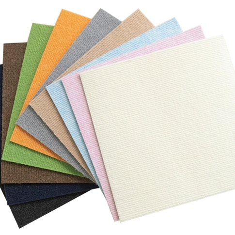 Verbesserung der Qualität von Gewerbeflächen für Haustiere: Warum selbstklebende Fliesenmatten die kluge Wahl sind